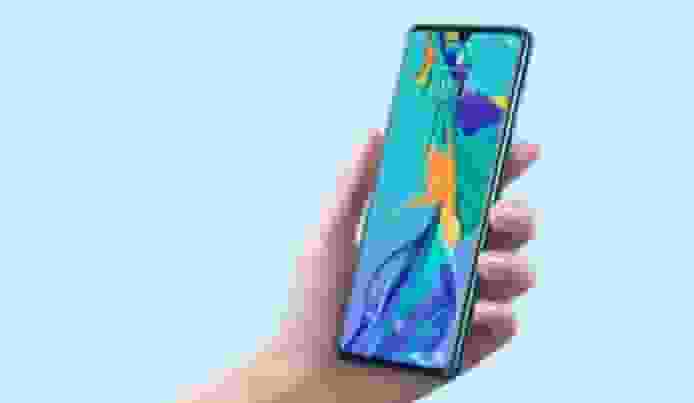 美國 9 成人每天用智能手機 AI 功能 卻只有 38% 知道自己在用