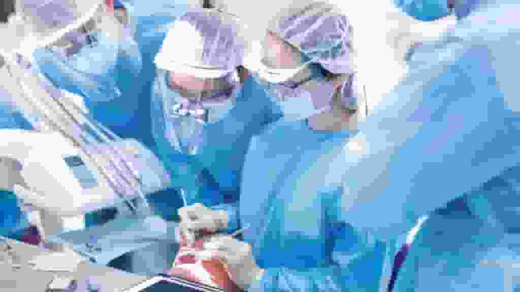 宏福苑大火—牙醫業界明起提供免費鑲假牙 逾80私營牙醫參與