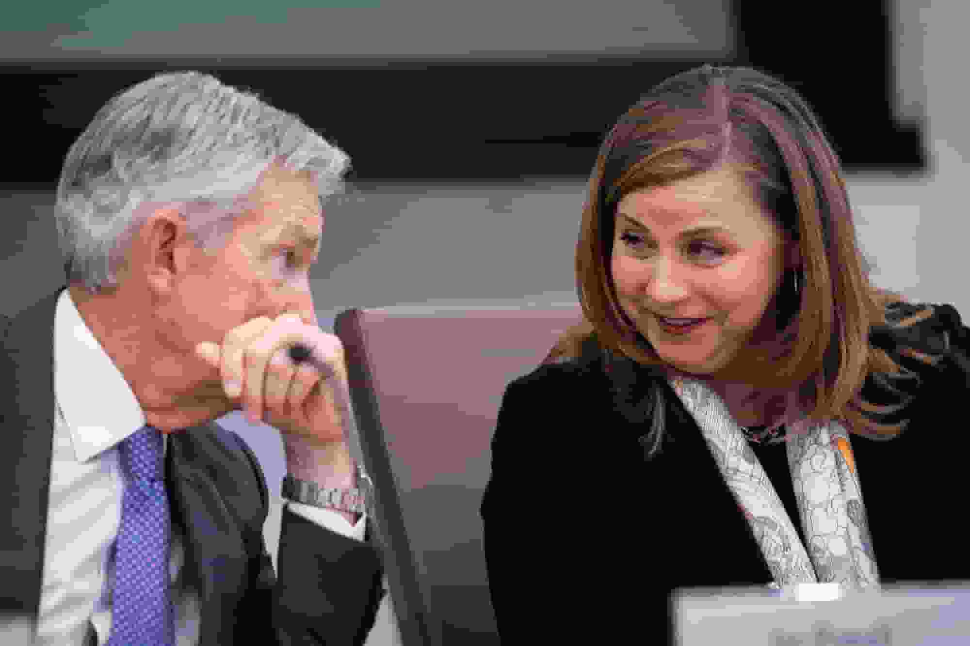 聯儲會確定銀行壓力測試情境 模擬失業率升至10%和資產價格崩盤情形