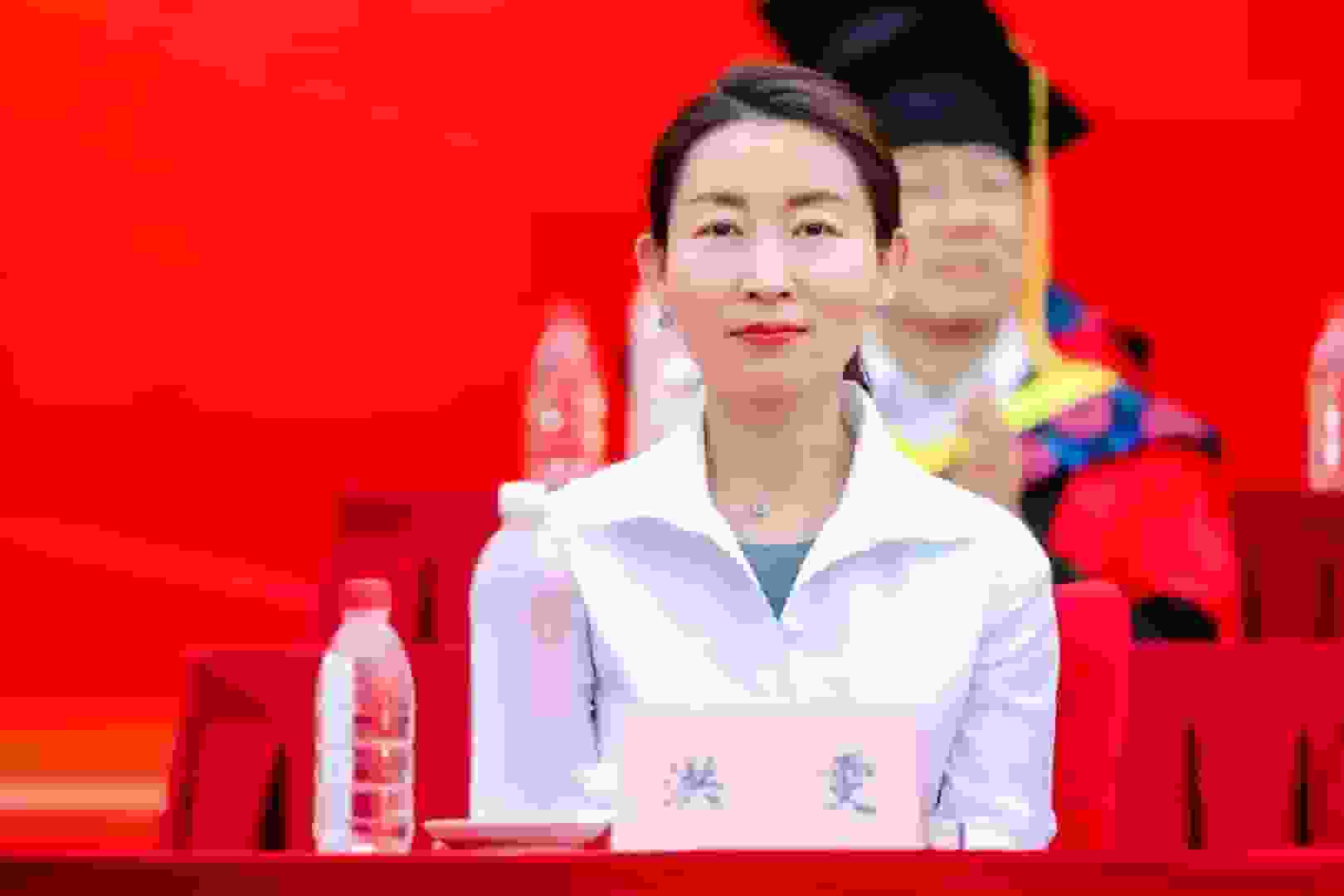 Ray Online｜議員洪雯指有心理準備被嘲笑口音 惟不滿大報形容為「米線阿姐口音」