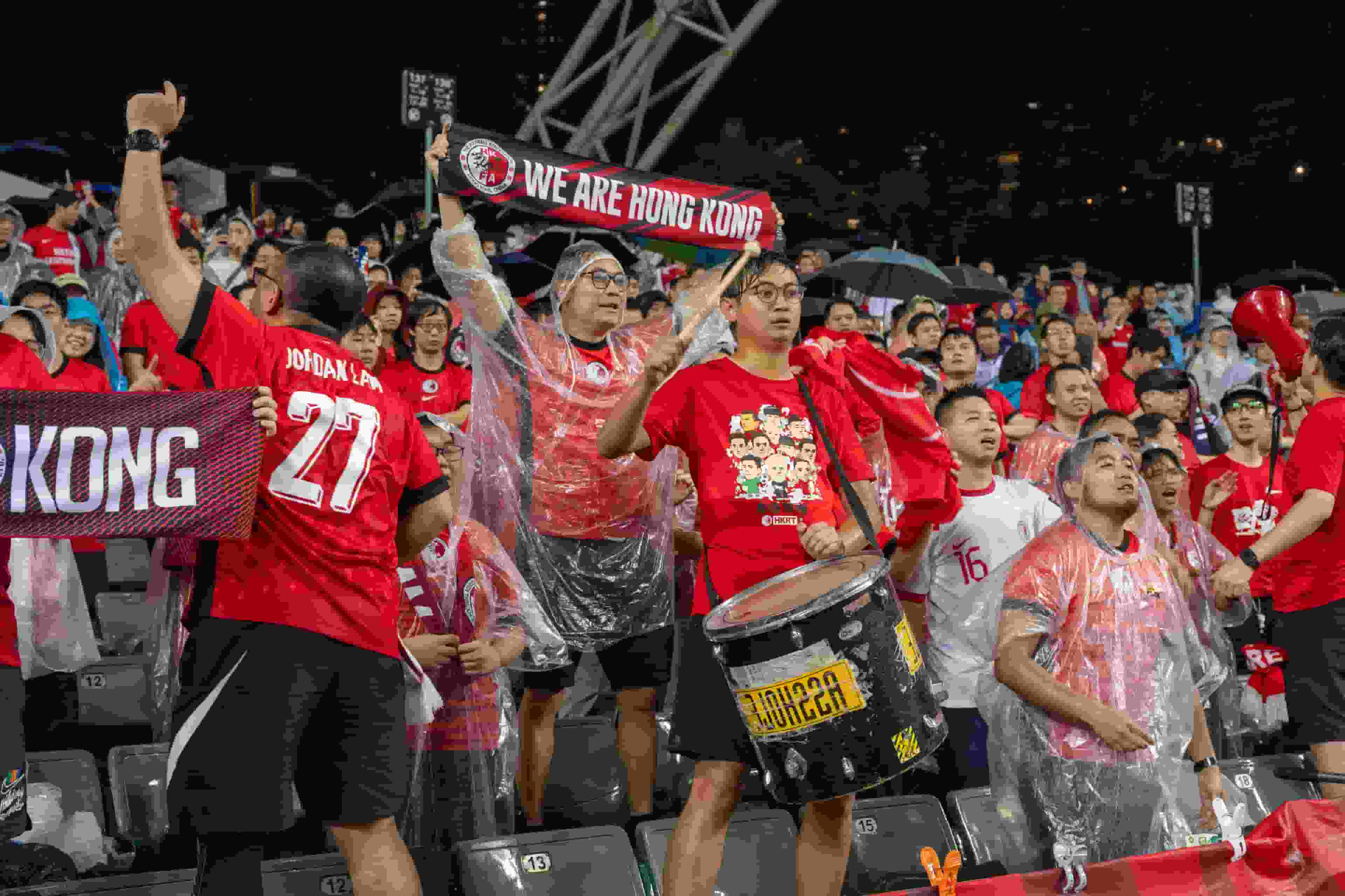 曼聯訪港︱般奴費南迪斯領軍反勝港隊 或成效力紅魔鬼最後一戰︱多圖︱Yahoo