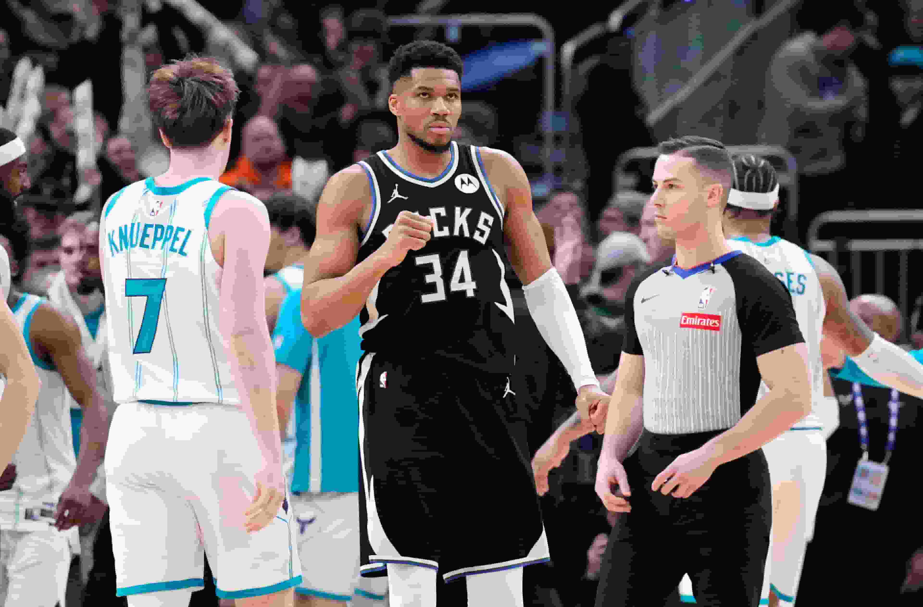 NBA | 字母哥絕殺「拆你屋」 公鹿1分險勝黃蜂(有片)