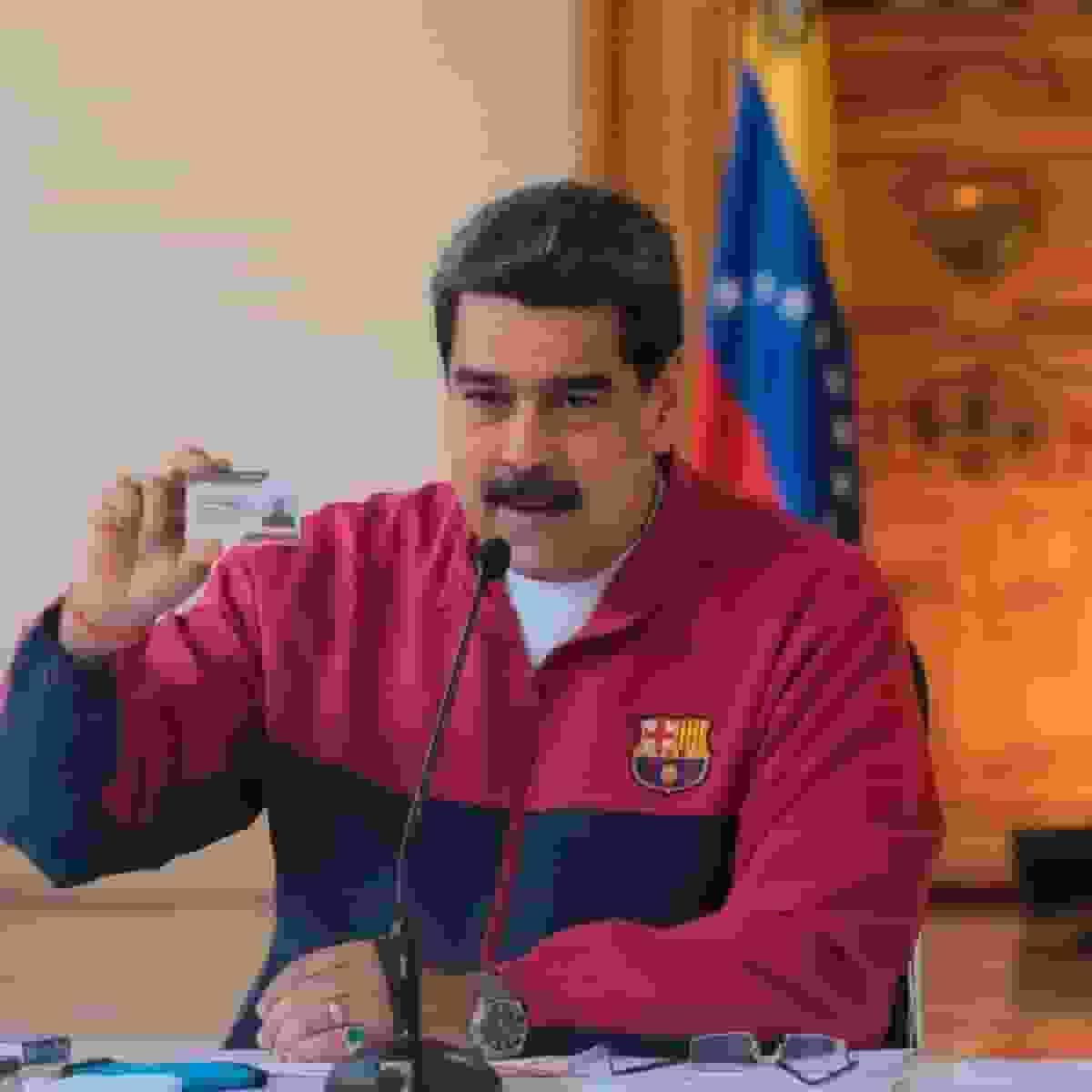 馬杜羅愛運動服 著巴塞外套受訪 為慶祝美斯入波中斷會議