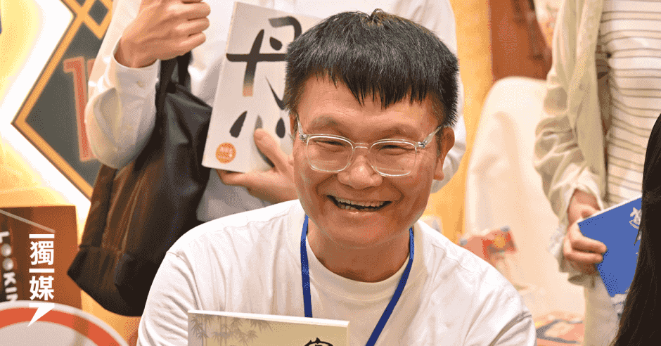 【學聯解散】前會長馮煒光稱應交予愛國學生 批「將好好嘅組織同國家對着幹」