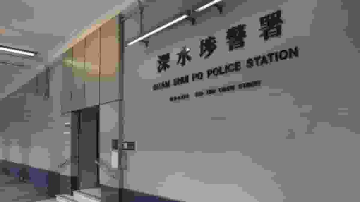 石硤尾毒品快餐車撞的士逃去 司機遇查就擒 目擊者..咁都仲走到