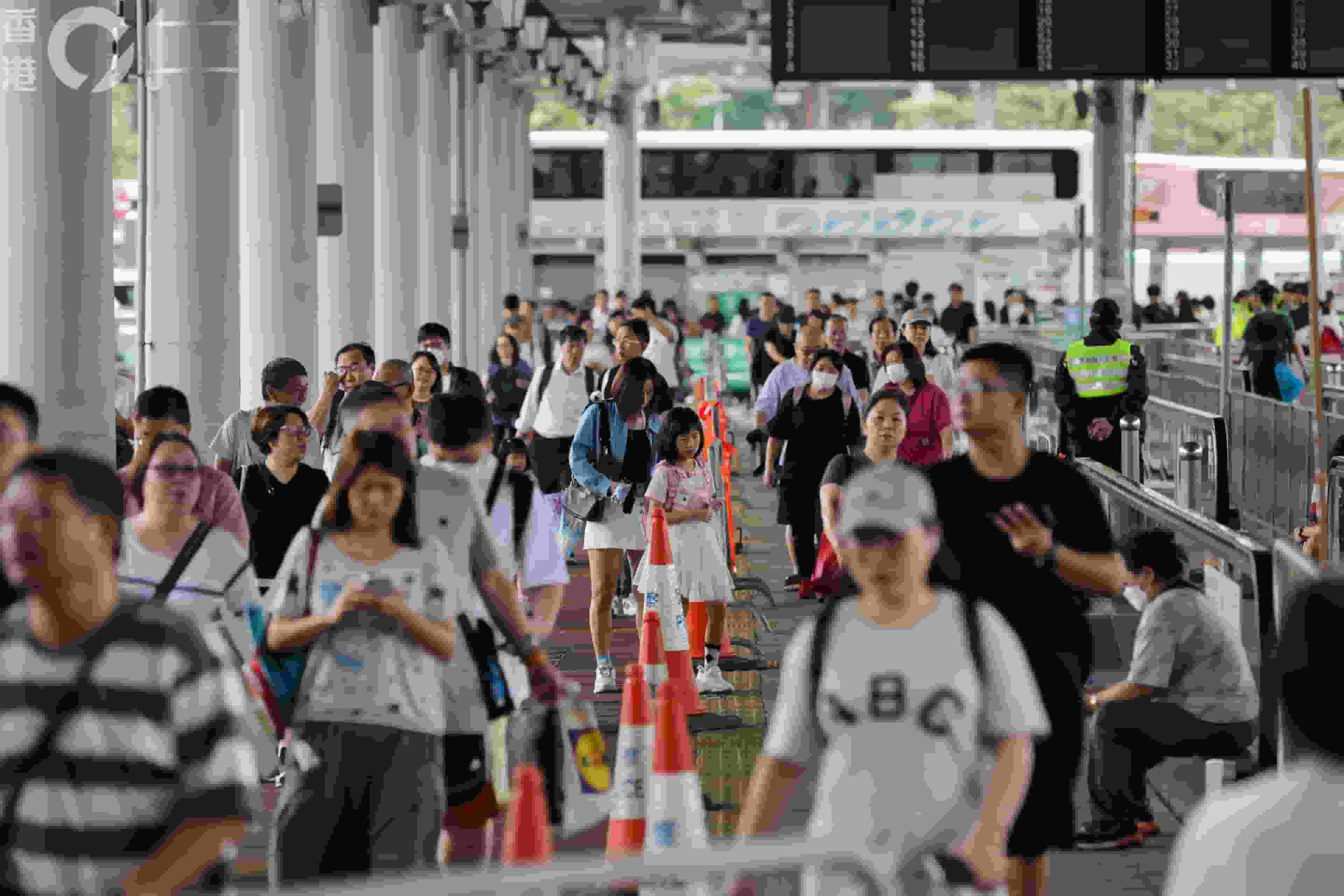 除夕倒數交通|港鐵服務一覽 金鐘往羅湖站尾班車00:56開出