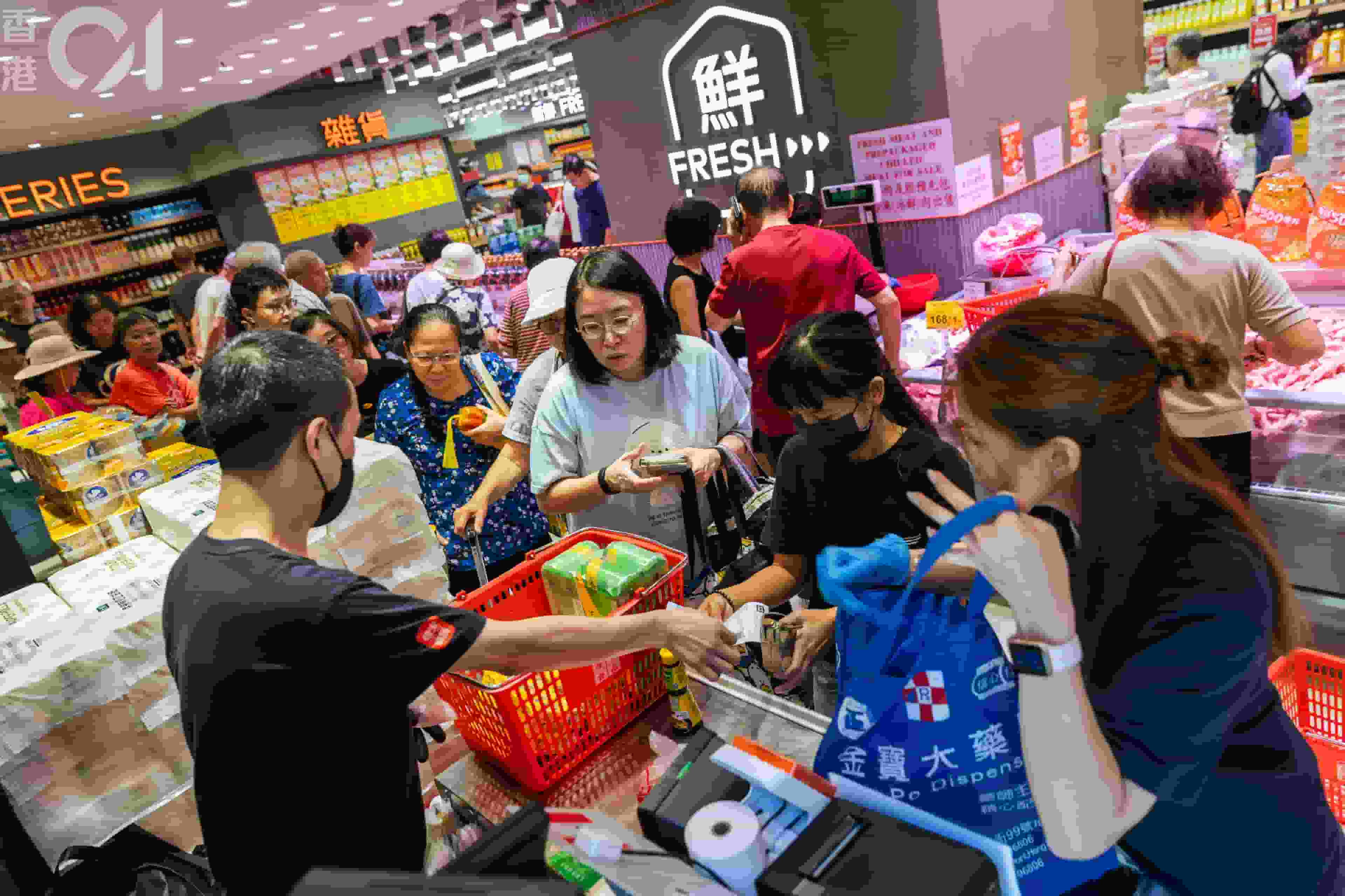 超市大戰? 佳寶聖誕節一連三日全場8折 京東收購半年3度出招