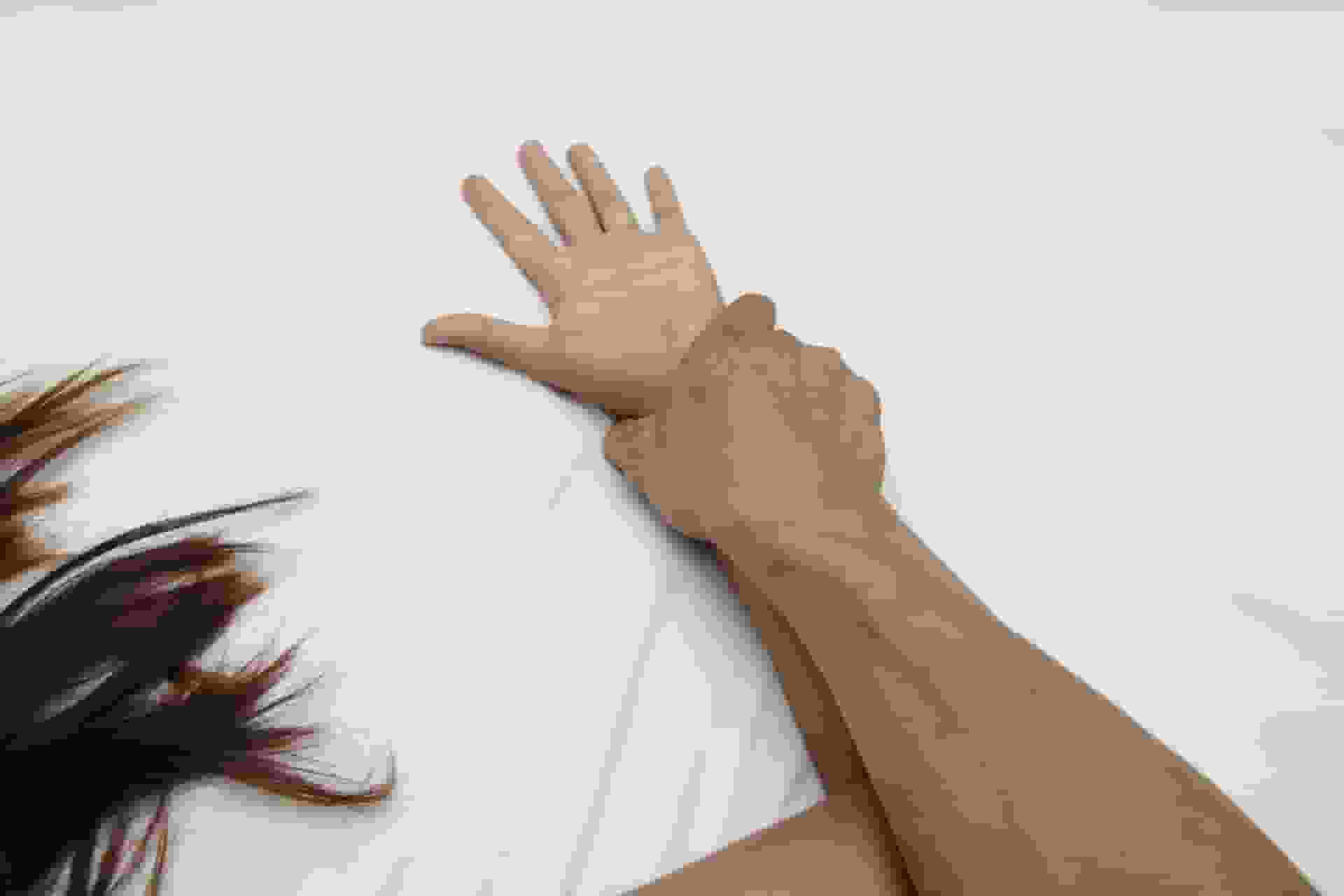 4名女子在Facebook結識 驚悉全曾被同一男人迷姦 合力揪出淫狼