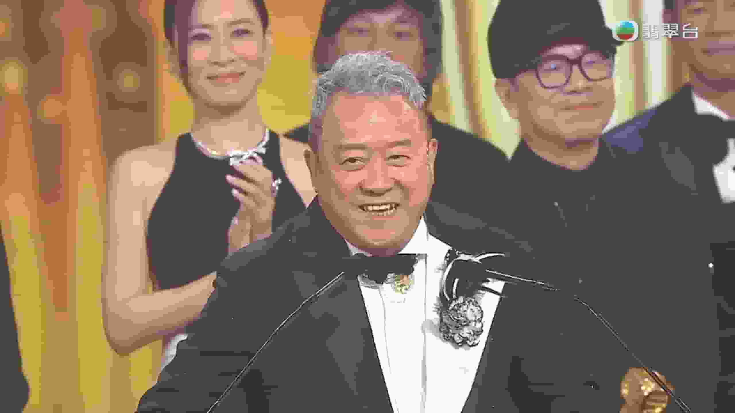 萬千星輝2025|曾志偉獲榮譽傳奇大獎 卸任總經理:有啲江郎才盡