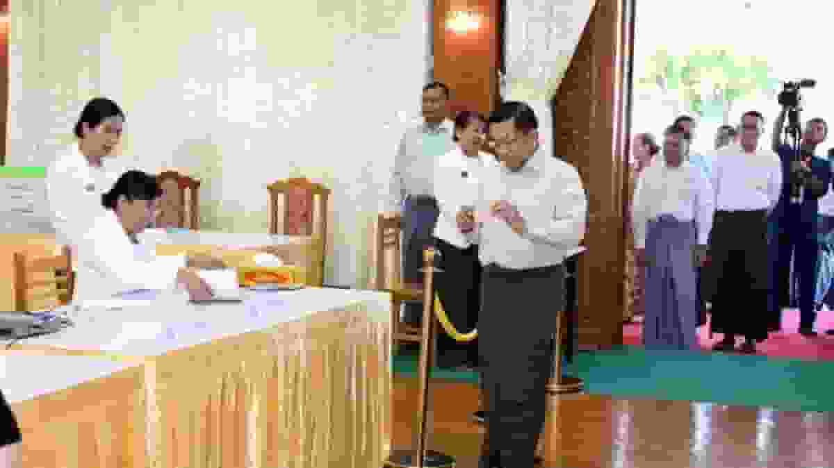 緬甸大選最終輪投票 敏昂萊駁斥批評