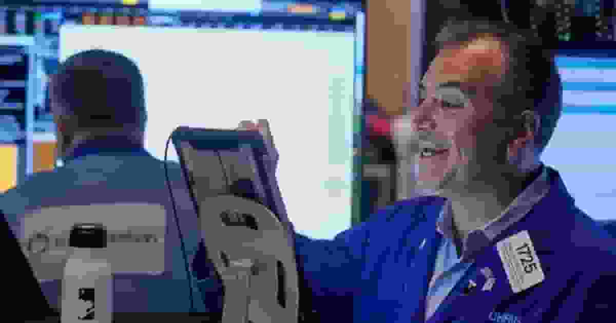 美股兩連升 道指高收306點 Meta急升近6%