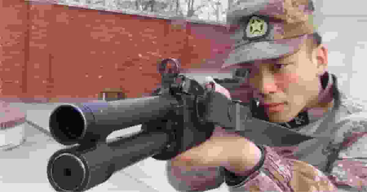 西部戰區單兵四件套驚喜曝光 步槍無人機攻防一體化 地面作戰格局煥新變革