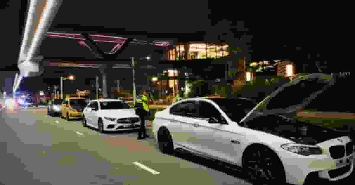 警方以無人機配合地面人員打擊非法改裝車輛及非法賽車扣留十輛車