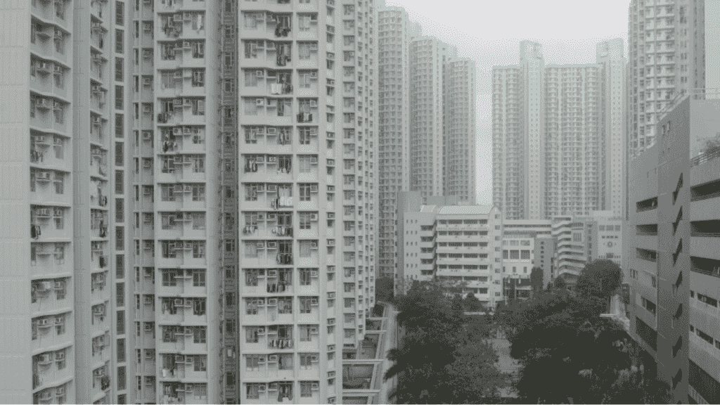 天水圍天恆邨3童疑燒衣物 警列縱火調查