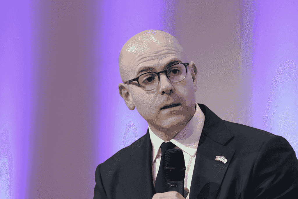 米蘭辭去白宮經濟顧問委員會主席 留任聯儲局理事至新主席就職