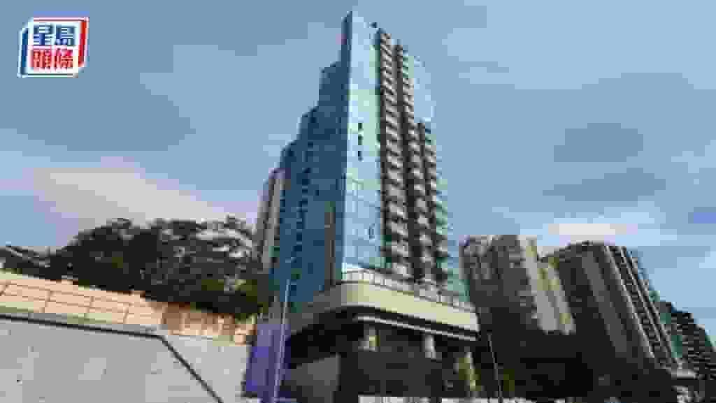 黃金海灣連環成交 呎價高見1.43萬