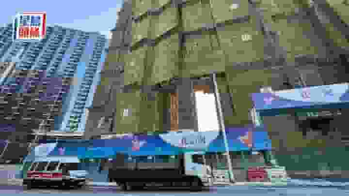 啟德奪命工傷|疑地盤暗斜致升降台失重心 水泥工被推撞夾斃